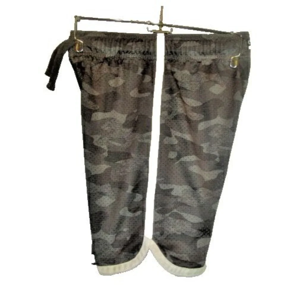 Youth Oshkosh Camo Unlined Swim Board Shorts sz 8 x 7